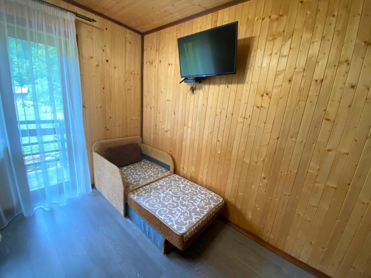 Під Магурою Hotel Vorokhta Exterior photo