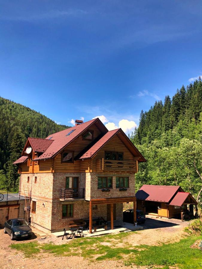 Під Магурою Hotel Vorokhta Exterior photo
