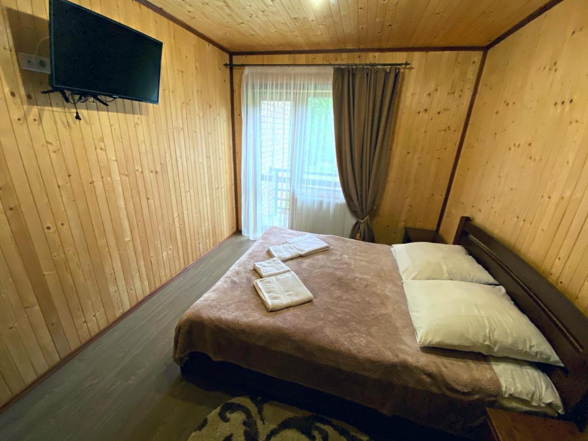 Під Магурою Hotel Vorokhta Exterior photo
